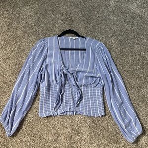 NWOT - American Eagle Long Sleeve Front Tie Shirt